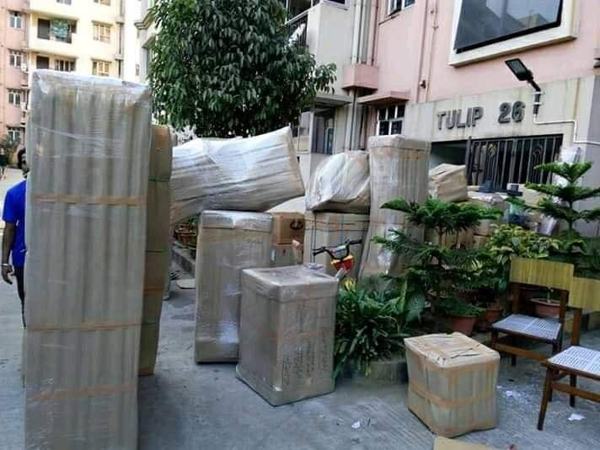 Goods packed outside an apartment – packers and movers in Lucknow
